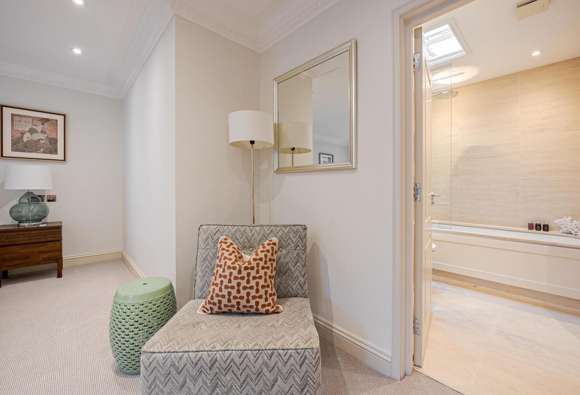 Modern 3 Bedroom Luxury House With Garage In Central Londra Exterior foto